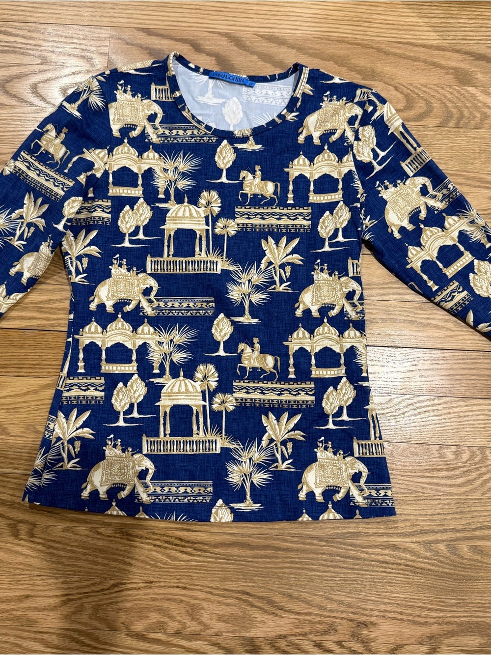 J. McLaughlin Navy Blue & Cream Printed Long Sleeve Tee - Picture 4 of 5